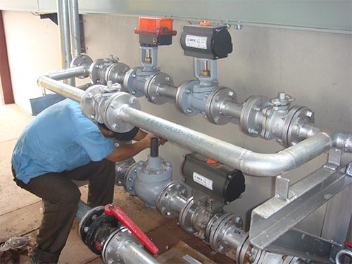 ���̰���